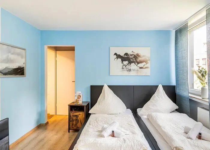 - Heavenly In The Heart Of - 2 Mins Hbf Station - Big Tv & Working Space & Netflix - * Дуйсбург